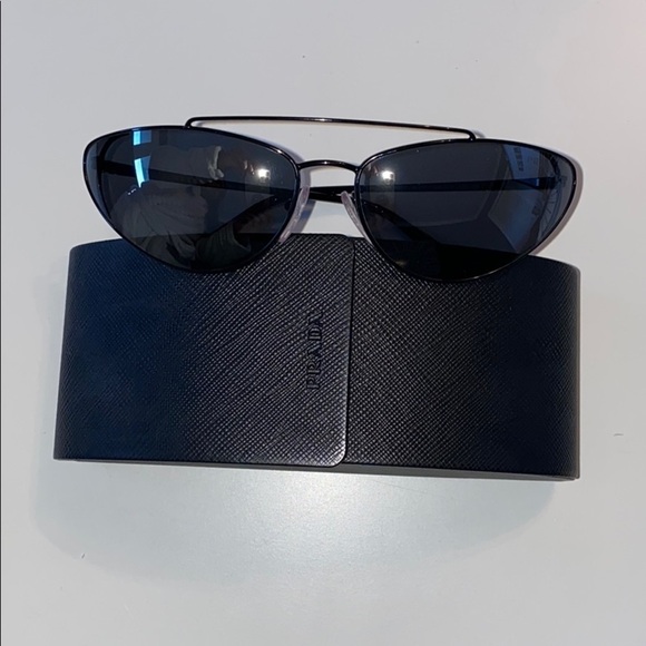 Prada Cat Eye Black Occiali Da Sole Sunglasses main image 10